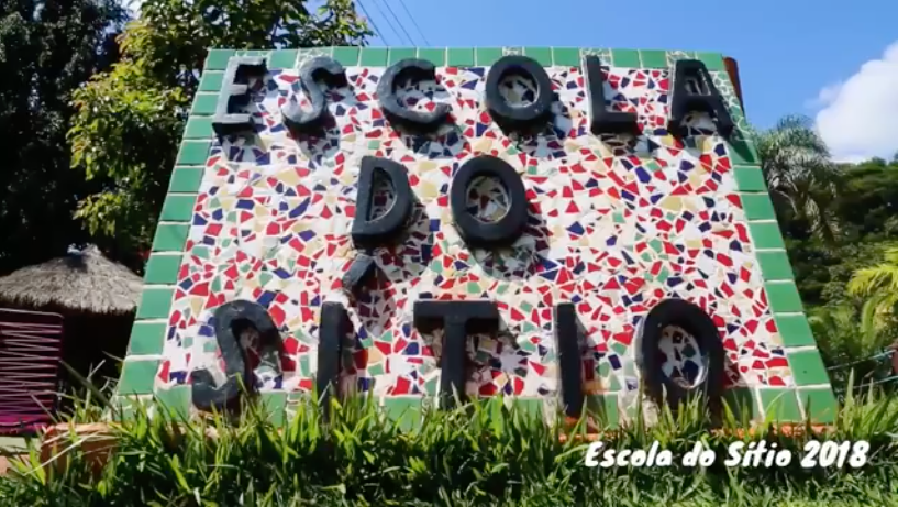 Hoje teve bloquinho na aula de percussão da Formação Complementar