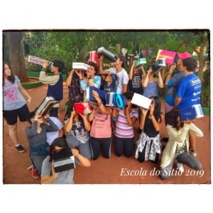 O 9o ano está estudando, na disciplina de Arte, a fotografia.